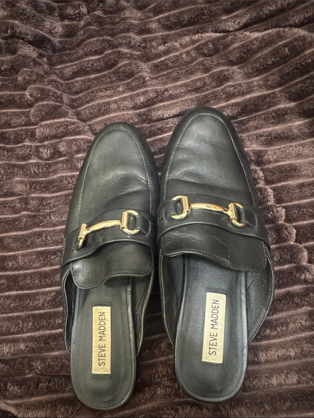 Steve Madden Black Leather Slip-On - Kandi
